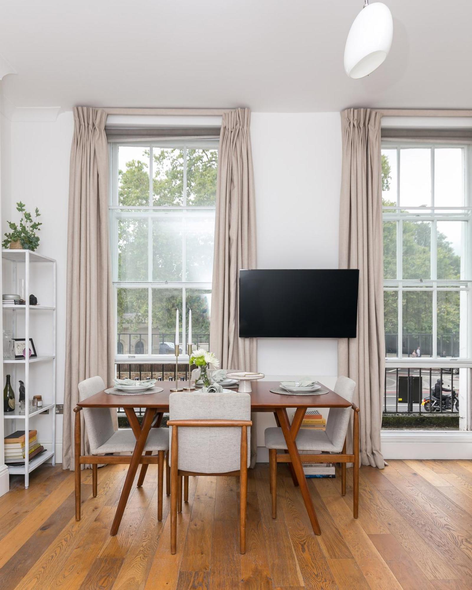 Light Filled Studio With View Of Regents Park London Exterior photo